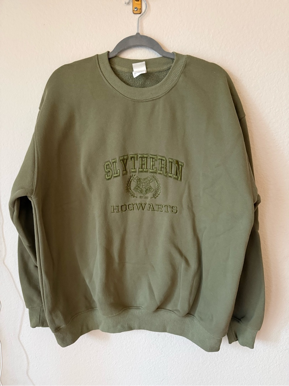 Slytherin Hogwarts Crewneck Sweatshirt - Olive Green, Stitched, Good/Like New